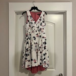 Dress from White House Black Market. Size: 0.